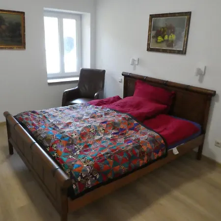 Haus Unter D. Eichen Am Stettiner Haff * Luckow (Mecklenburg-Vorpommern)