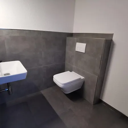 公寓 Haus Unter D. Eichen Am Stettiner Haff