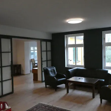 公寓 Haus Unter D. Eichen Am Stettiner Haff *