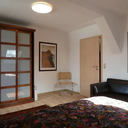 Haus Unter D. Eichen Am Stettiner Haff 公寓