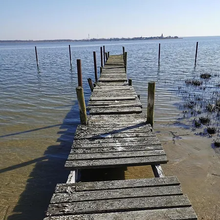 公寓 Haus Unter D. Eichen Am Stettiner Haff